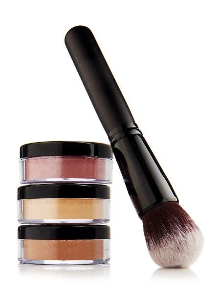Moonlight Highlighter Trio Kit - Youngevity Spa and Beauty supplement product image.